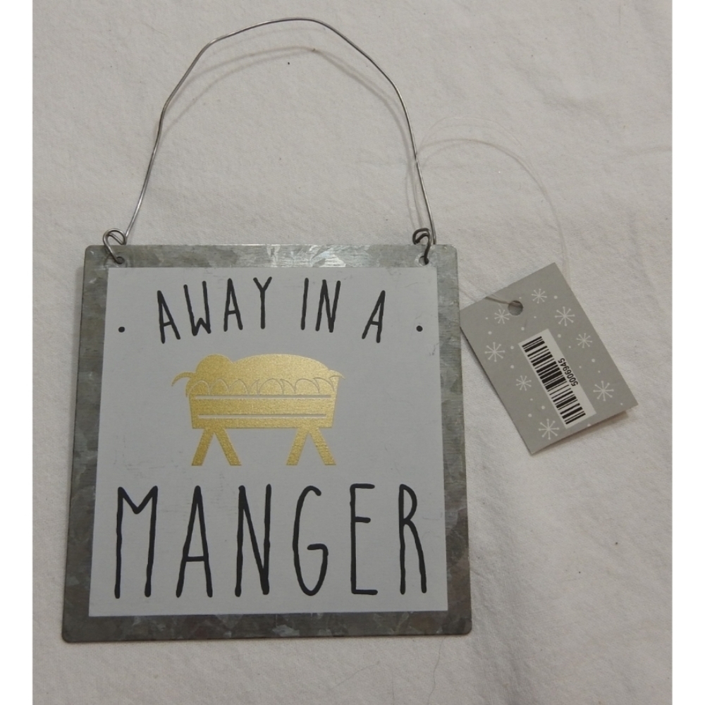 NWT Away‎ in a Manger Metal Wall Hanging